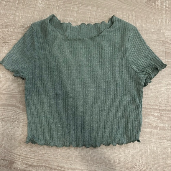 Green Ribbed Crop T-Shirt size medium - Picture 1 of 2